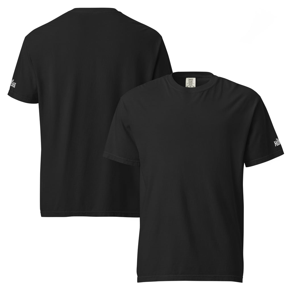 Basic Merloan heavyweight t-shirt, garment-dyed t-shirt, unisex heavyweight tee, relaxed fit cotton shirt, 100% ring-spun cotton tee, structured cotton t-shirt, soft breathable tee, everyday basic shirt, minimalist Merloan shirt, alternative streetwear basic, vintage dyed t-shirt, durable cotton tee, heavyweight unisex shirt, casual cotton t-shirt, Merloan basic clothing